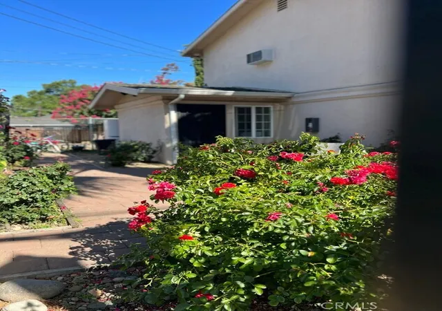 1st image of 2700 32Nd St, Sacramento, CA 95817 | MLS# PW26142252