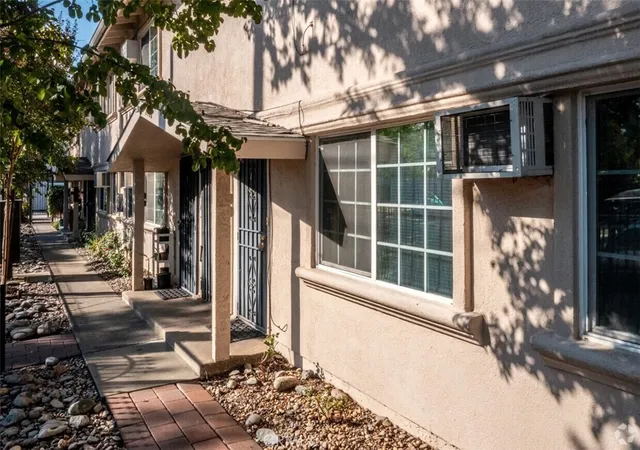2nd image of 2700 32Nd St, Sacramento, CA 95817 | MLS# PW26142252