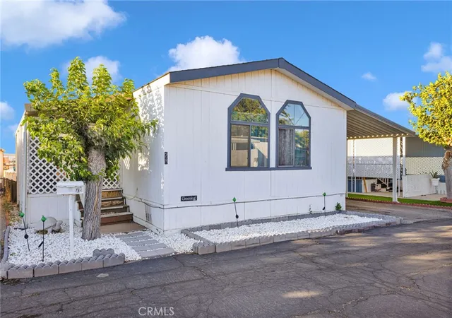 1st image of 23456 Ottawa #28, Apple Valley, CA 92308 | MLS# HD26144310