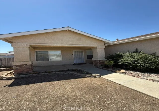 Photo 3 of Single family home for sale at 13003 Lehigh Ct, Victorville, CA 92392 | MLS# IG26144052 | Listing updated on 2026-09-16