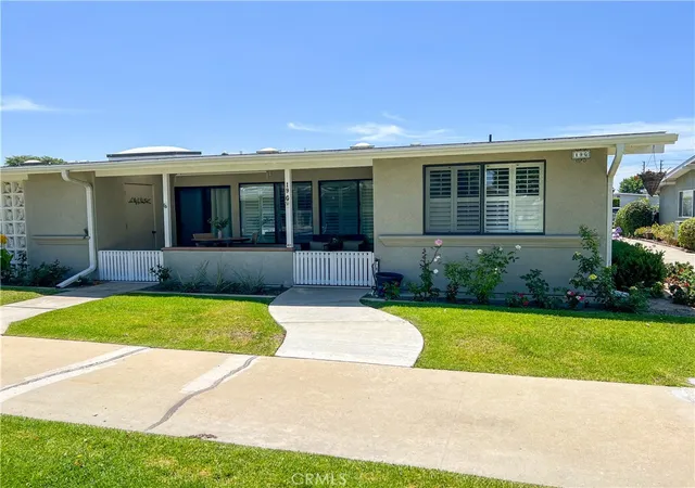 1st image of 1621 Monterey Rd, M2 19g, Seal Beach, CA 90740 | MLS# PW26143963