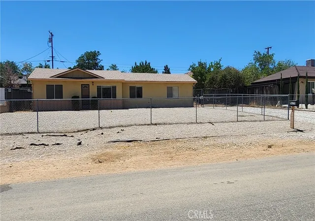 Photo 2 of Single family home for sale at 56159 Taos Trl, Yucca Valley, CA 92284 | MLS# JT26143998 | Listing updated on 2026-07-04