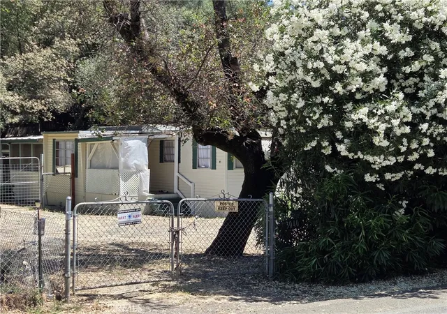 Homes for sale in Nice, CA | 3040 Lakeview Dr, Nice, CA 95464 | MLS# LC26144619