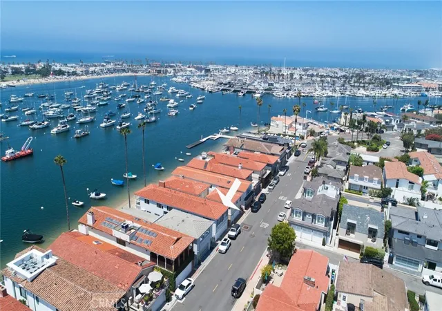 Photo 3 of Multi family home for sale at 439 Via Lido Soud, Newport Beach, CA 92663 | MLS# NP26144262 | Listing updated on 2026-10-01