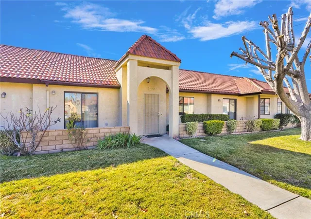 2nd image of 19228 Cottonwood Dr, Apple Valley, CA 92308 | MLS# HD26145037
