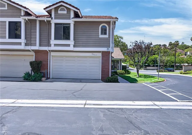 Condo for sale at 2001 Silver Hawk #1, Diamond Bar, CA 91765 | MLS# TR26145052