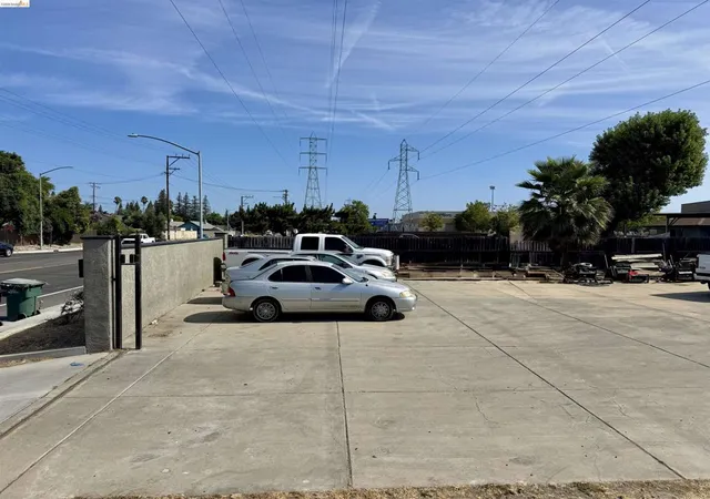4th image of 7031 Power Inn Rd, Sacramento, CA 95828 | MLS# 41140423