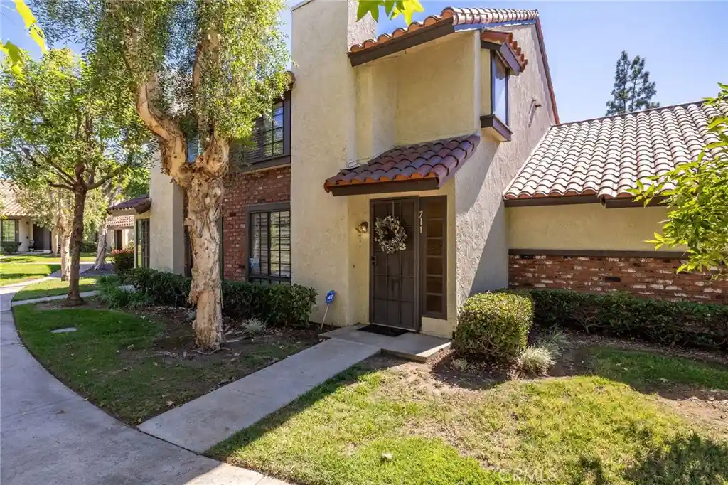 Listing Photo 1 - Condo for sale in 711 Santa Rosa Ct located at 711 Santa Rosa Ct, San Dimas, CA 91773 - Unit 711 Santa Rosa Ct