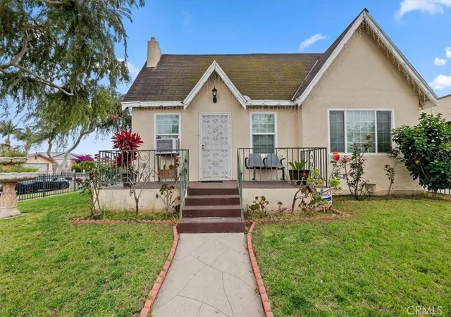 1st image of 4074 Santa Ana, South Gate, CA 90280 | MLS# TR26144238