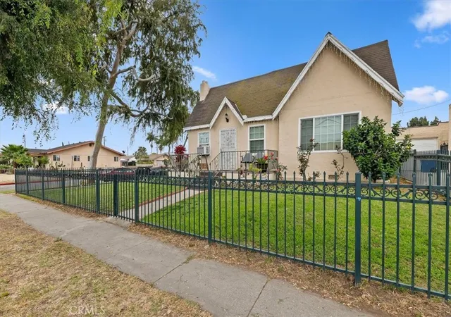 25th image of 4074 Santa Ana, South Gate, CA 90280 | MLS# TR26144238