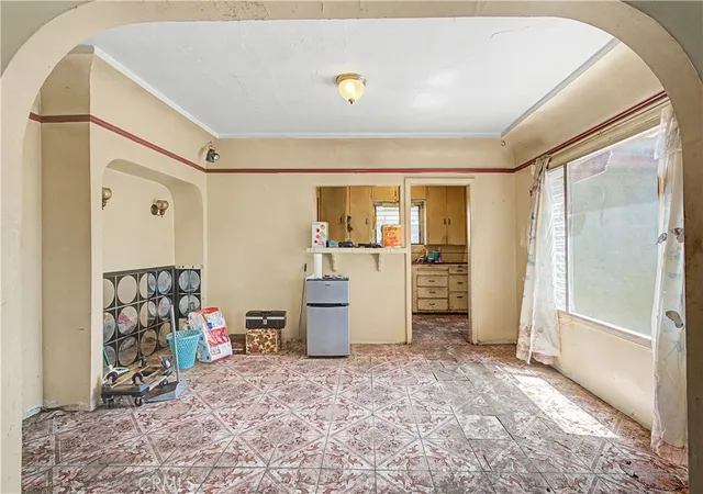 Photo 2 of Sale Pending at 10313 Virginia, South Gate, CA 90280 | MLS# SR26144841 | Listing updated on 2026-09-28