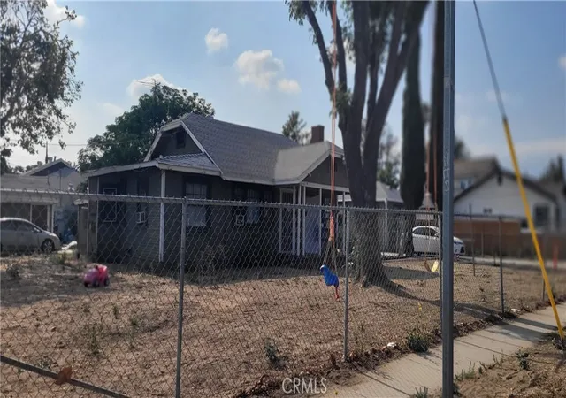 4th image of 9088 Date, Fontana, CA 92335 | MLS# MC26145195