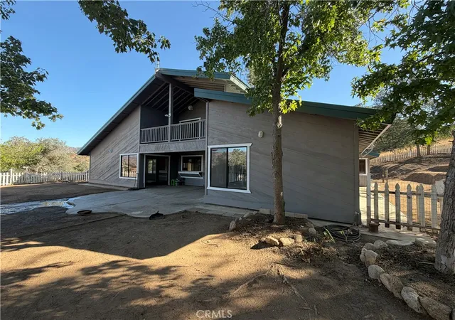 5th image of 29642 Hart Oaks Dr, Keene, CA 93531 | MLS# HD26145221