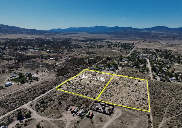 2nd image of 4 Old Forest Rd, Anza, CA 92539 | MLS# SW26145236