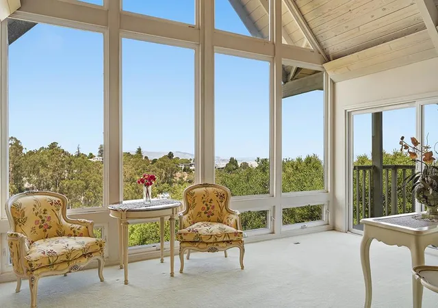 5th image of 36 Eugenia Wy, Hillsborough, CA 94010 | MLS# ML82053052