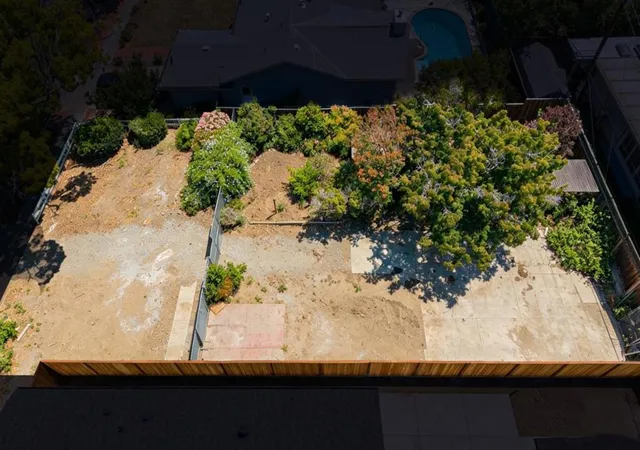 Photo 4 of Sale Pending at 265 Michelle Dr, Campbell, CA 95008 | MLS# ML82053056 | Listing updated on 2026-09-18
