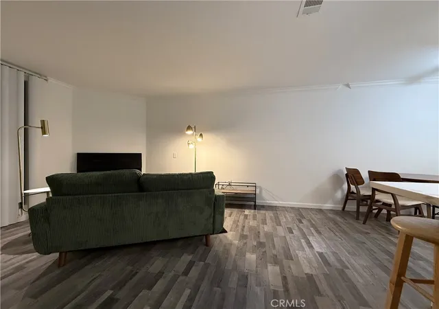 Photo 4 of Condo for sale at 1463 Everton Pl, Riverside, CA 92507 | MLS# TR26145342 | Listing updated on 2026-07-09