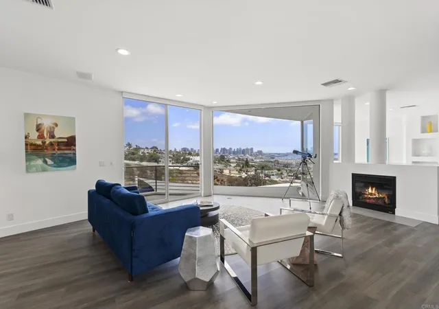 5th image of 1777 Puterbaugh St, San Diego, CA 92103 | MLS# NDP2606400