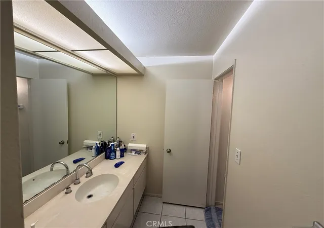 2nd image of 576 N Bellflower, Long Beach, CA 90814 | MLS# IV26145359