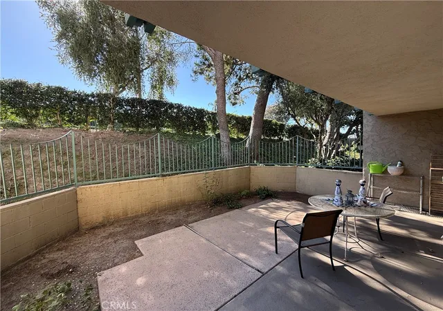5th image of 576 N Bellflower, Long Beach, CA 90814 | MLS# IV26145359