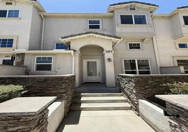 2nd image of 387 Connecticut, El Cajon, CA 92020 | MLS# 260016227SD
