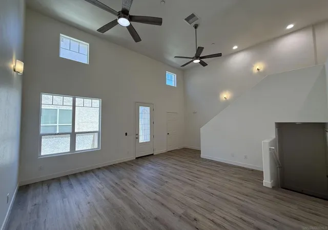 3rd image of 387 Connecticut, El Cajon, CA 92020 | MLS# 260016227SD