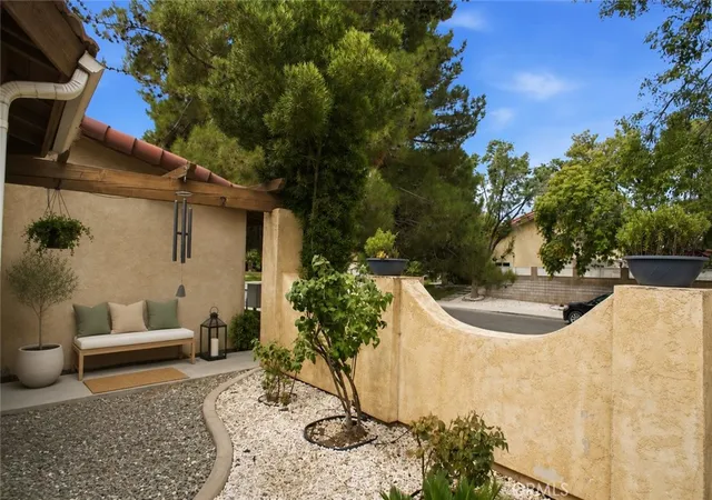 Photo 1 of Single family home for sale at 43836 Emile Zola St, Lancaster, CA 93535 | MLS# SR26145396 | Listing updated on 2026-10-01