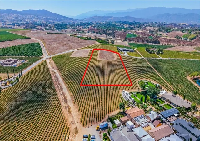 4th image of 34980 Via Del Ponte, Temecula, CA 92592 | MLS# SW26143423
