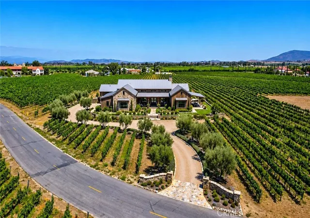 5th image of 34980 Via Del Ponte, Temecula, CA 92592 | MLS# SW26143423