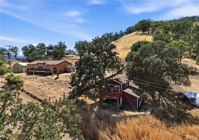 Photo 2 of Single family home for sale at 2659 Reid Ln, Clearlake, CA 95422 | MLS# LC26142547 | Listing updated on 2026-09-30