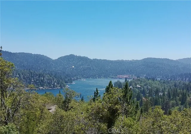 2nd image of 1251 Glacier Dr, Lake Arrowhead, CA 92352 | MLS# IG26144554