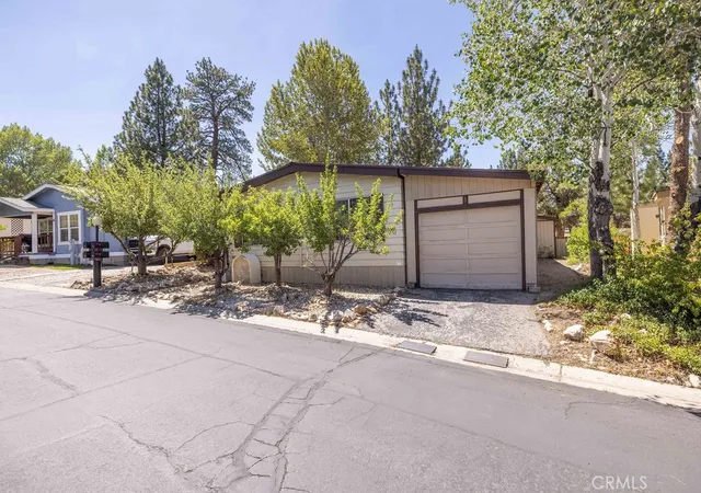 Photo 36 of Manufactured home for sale at 391 Montclair #3, Big Bear City, CA 92314 | MLS# IG26145473 | Listing updated on 2026-07-04