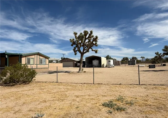 3rd image of 6473 Chevoit, Phelan, CA 92371 | MLS# SW26145513