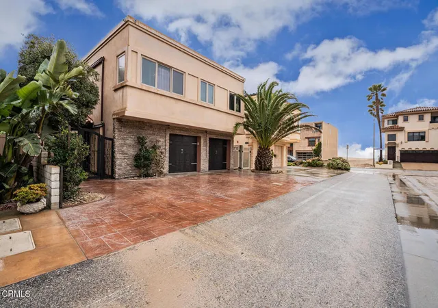Photo 1 of Single family home for sale at 5344 Seabreeze Way, Oxnard, CA 93035 | MLS# V1-37395 | Listing updated on 2026-10-03