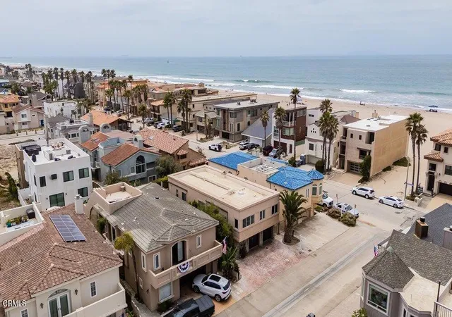 Photo 3 of Single family home for sale at 5344 Seabreeze Way, Oxnard, CA 93035 | MLS# V1-37395 | Listing updated on 2026-10-03