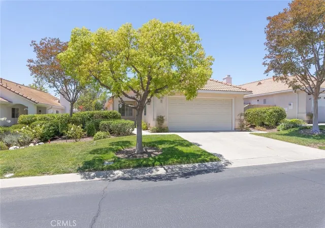 Homes for sale in Murrieta, CA | 23910 Via Astuto, Murrieta, CA 92562 | MLS# SW26144869