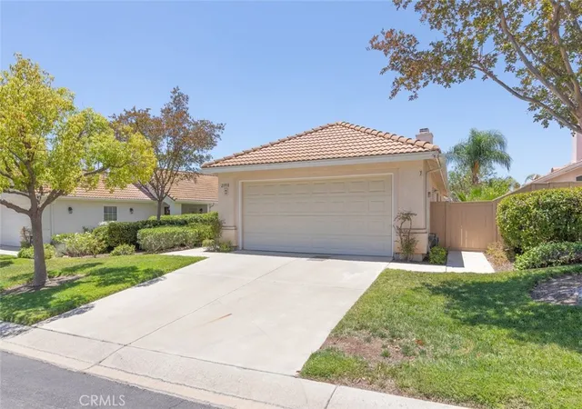 Homes for sale in Murrieta, CA | 23910 Via Astuto, Murrieta, CA 92562 | MLS# SW26144869