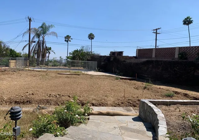 2nd image of 3880 Startouch Dr, Pasadena, CA 91107 | MLS# P1-27858