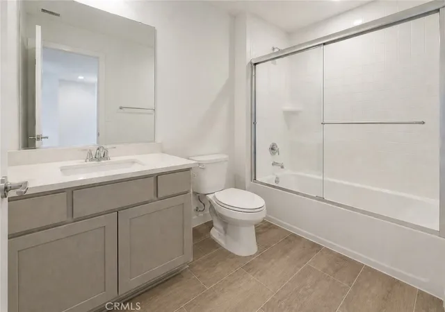 11th image of 9425 N Sepulveda Blvd #2, North Hills, CA 91343 | MLS# SR26123629