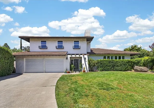 Photo 2 of Single family home for sale at 3 Pinecrest, Chico, CA 95926 | MLS# SN26145783 | Listing updated on 2026-10-02
