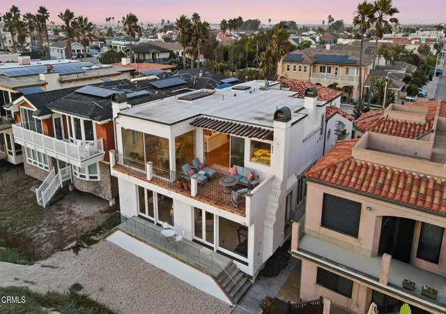 Photo 1 of Single family home for sale at 1571 Mandalay Beach Rd, Oxnard, CA 93035 | MLS# V1-37401 | Listing updated on 2026-10-02