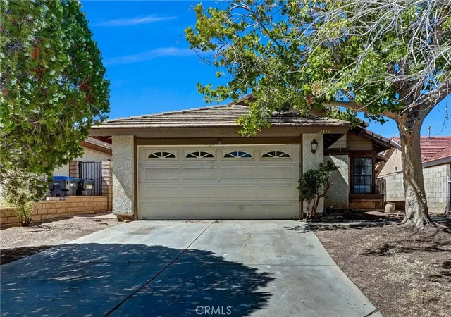 2nd image of 2812 Fairfield Ave, Palmdale, CA 93550 | MLS# BB26145875