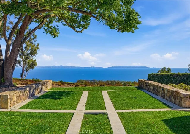 Single family home for sale at 18 E Crest Rd, Rolling Hills, CA 90274 | MLS# PV26145356