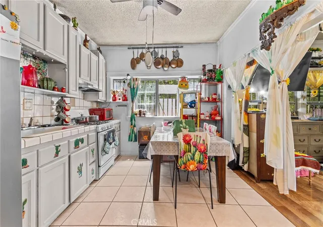Photo 4 of House for sale at 1154 N Wilton, Los Angeles, CA 90038 | MLS# OC26145942 | Listing updated on 2026-07-09