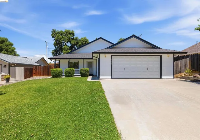 Single family home for sale at 10597 River Oak, Jamestown, CA 95327 | MLS# 41140508