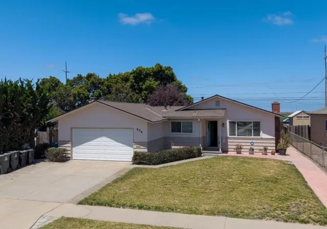 Homes for sale in Salinas, CA | 806 Columbia Ave, Salinas, CA 93901 | MLS# ML82053137