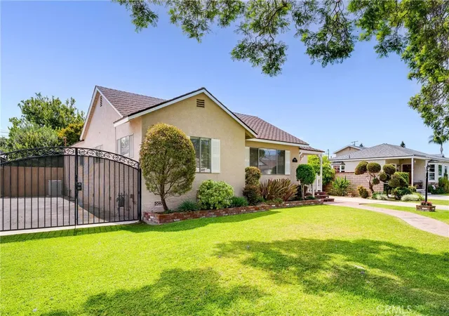 2nd image of 4432 Stanbridge, Long Beach, CA 90808 | MLS# PW26145889