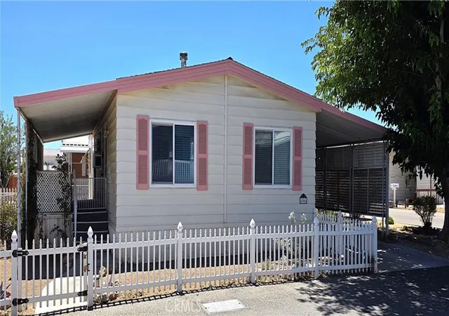 Homes for sale in Victorville, CA | 13393 Mariposa Rd #Spc 186, Victorville, CA 92395 | MLS# IG26145435