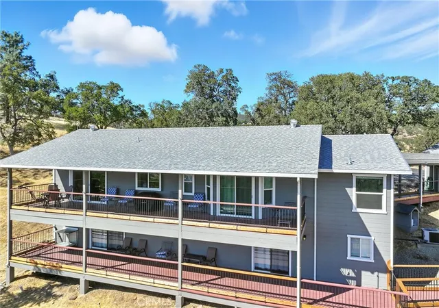 Photo 3 of Single family home for sale at 19415 Dallas Ct, Hidden Valley Lake, CA 95467 | MLS# LC26146046 | Listing updated on 2026-09-24