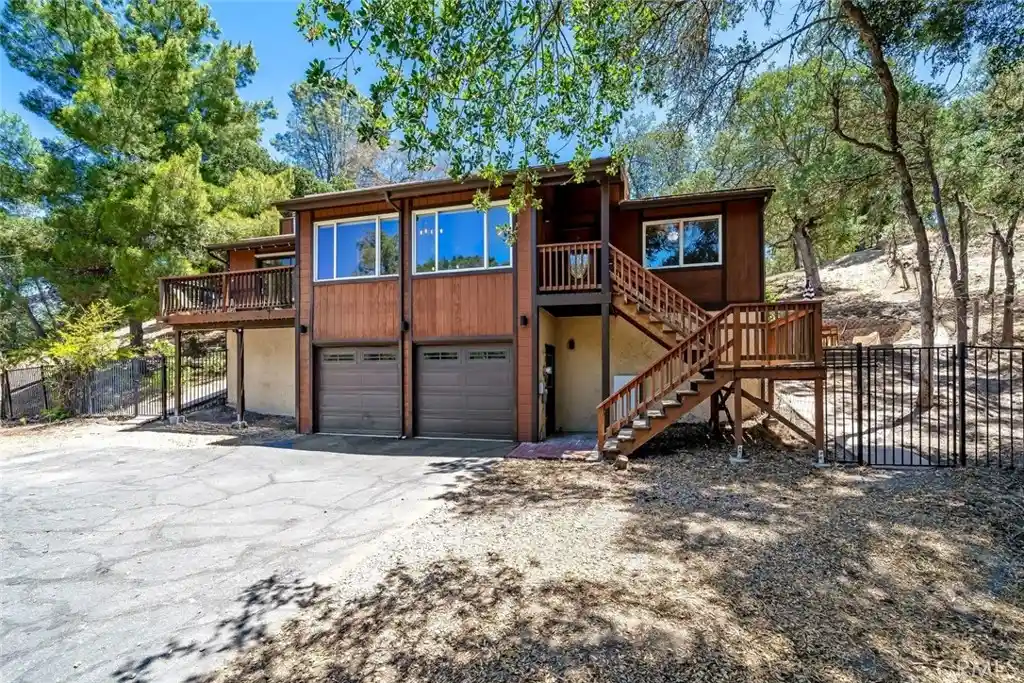 Single family home for sale at 9056 Curbaril Ave, Atascadero, CA 93422 | MLS# SC26132122